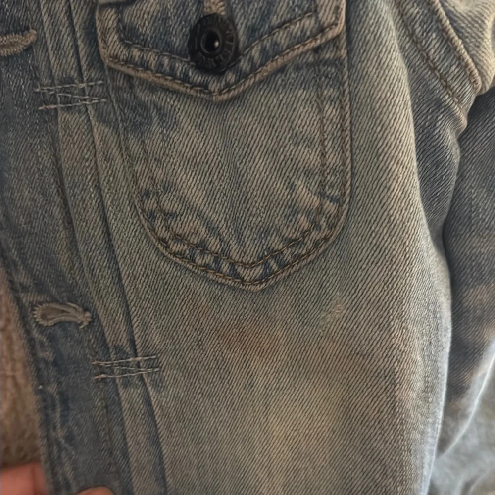 GAP Blue and Tan Jean Jacket with Vintage Trucker Style - Picture 2 of 4